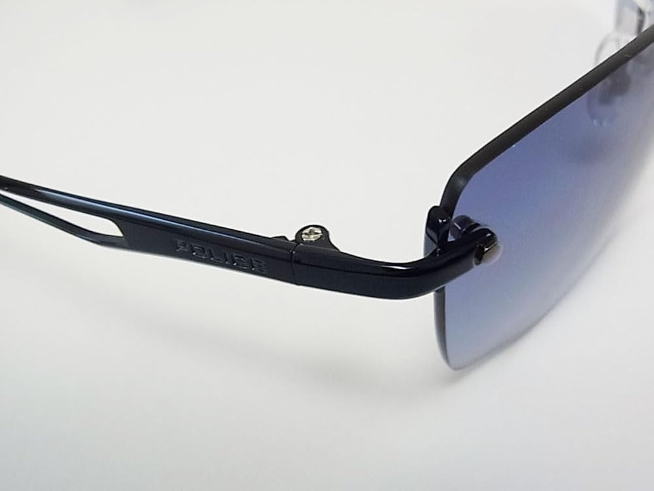 ☆【国内正規品・新品】POLICE ポリス　サングラス　SPLQ06J-0N40 楽天市場】【POLICE】ポリス サングラス SPLQ06J-0N40 フチナシ